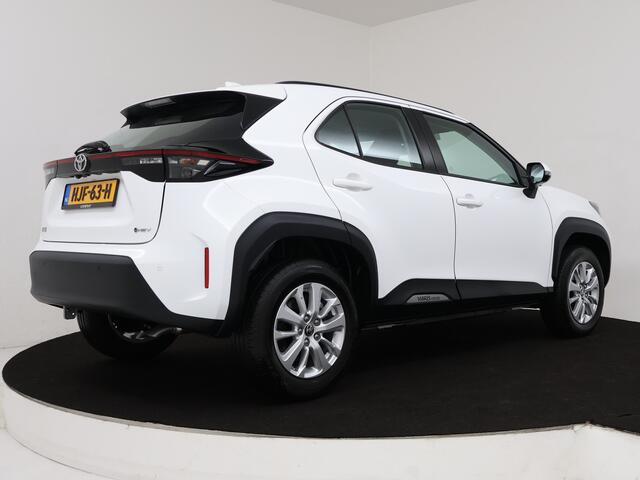 Toyota YARIS Cross 1.5 Hybrid 115 Active Limited | Parkeersensoren | Camera | Cruise Control Adaptief | Climate Control | LM velgen | Apple Carplay/Android Auto |