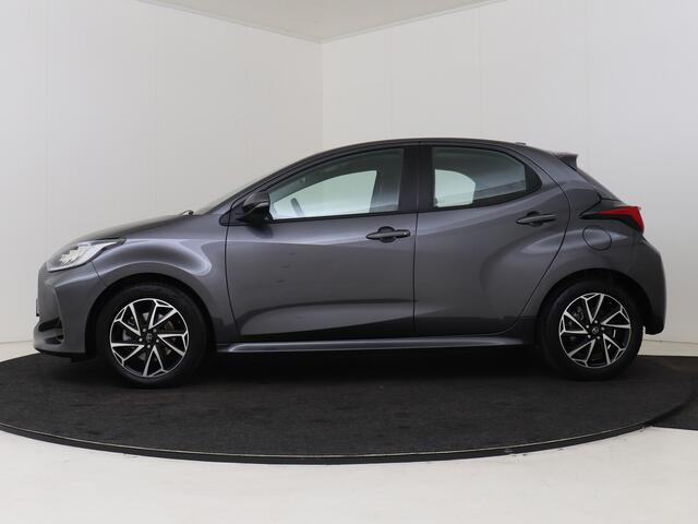 Toyota YARIS 1.5 Hybrid Dynamic I Apple Carplay/Android Auto I Climate Control I Cruise Control Adaptief I USB I 1e Eigenaar I LOUWMAN Onderhouden I