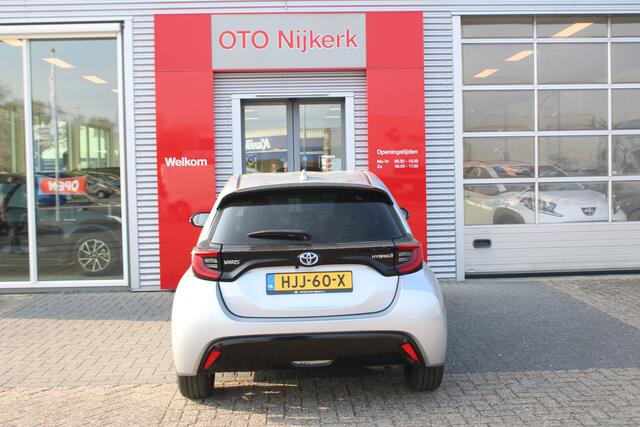 Toyota YARIS 1.5 Hybrid Executive Limited