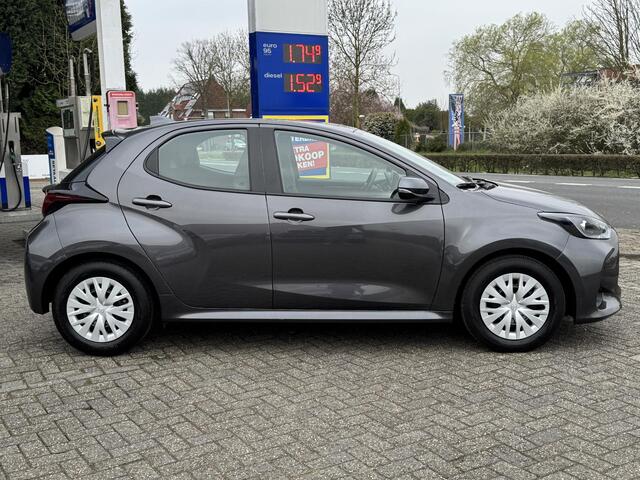 Toyota YARIS 1.5 VVT-i Style AUTOMAAT! CARPLAY | CAMERA | BOVAG!!