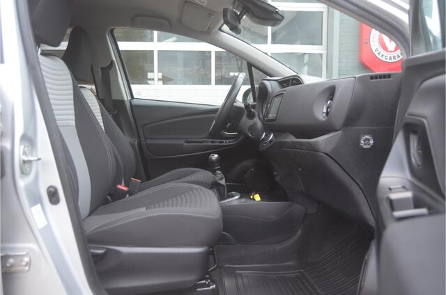 Toyota YARIS 1.5 VVT-i Dynamic