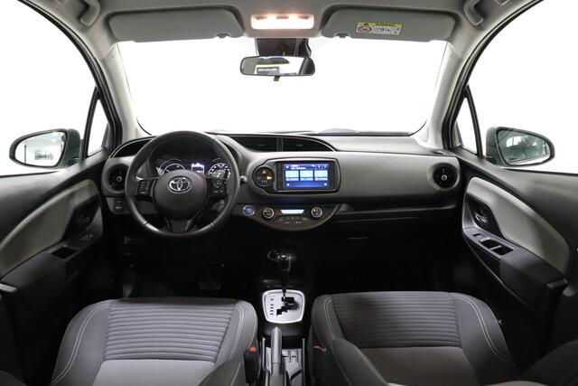 Toyota YARIS 1.5 Hybrid Active Limited, Apple Carplay & Android Auto, Cruise control, Regensensor, Dealer onderhouden!