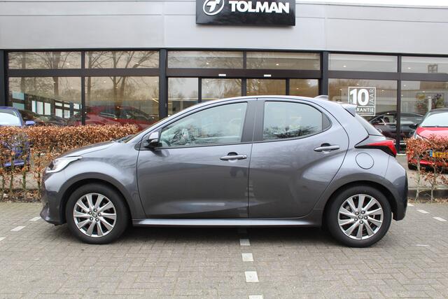 Toyota YARIS 1.5 Hybrid Dynamic Plus | Rijklaar | Stoel-/stuurverw. | Apple/Android | LED | Keyless | Adaptive Cruise | Dealer onderhouden