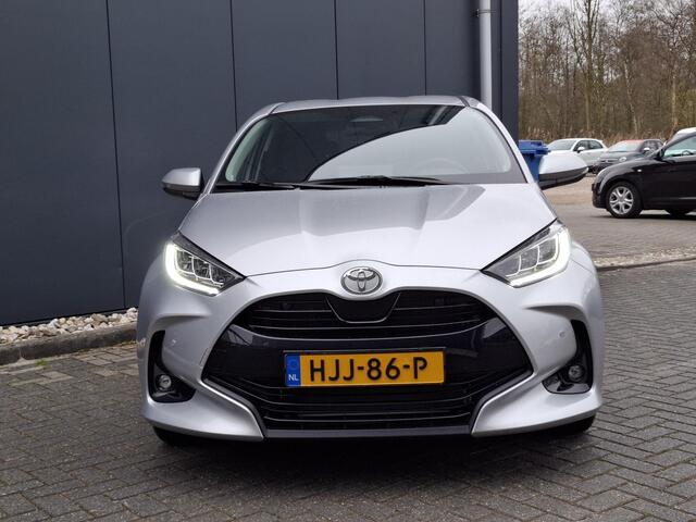 Toyota YARIS 1.5 Hybrid 115 First Edition + comfort pack