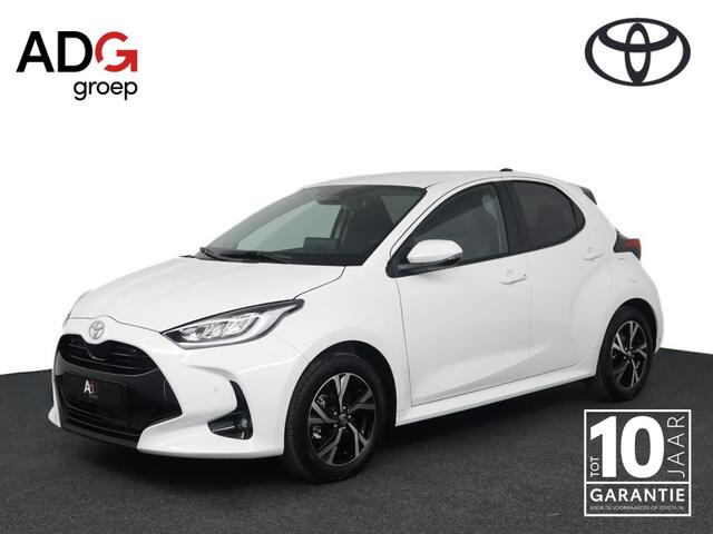 Toyota YARIS 1.5 Hybrid 115 Dynamic | Parkeer sensoren voor + achter | Stuurwiel verwarming | Navigatie |