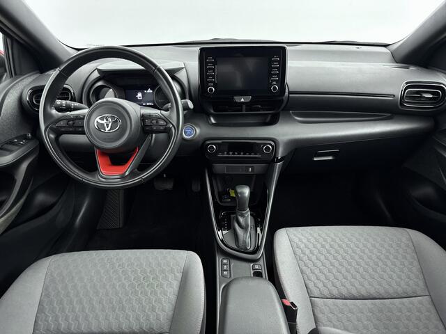 Toyota YARIS 1.5 Hybrid Tokyo Spirit | Navigatie | Camera | LM velgen | Parkeersensoren achter | Climate Control | Cruise Control Adaptief |