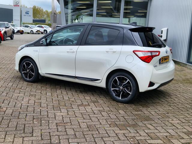 Toyota YARIS 1.5 Hybrid Bi-Tone Plus