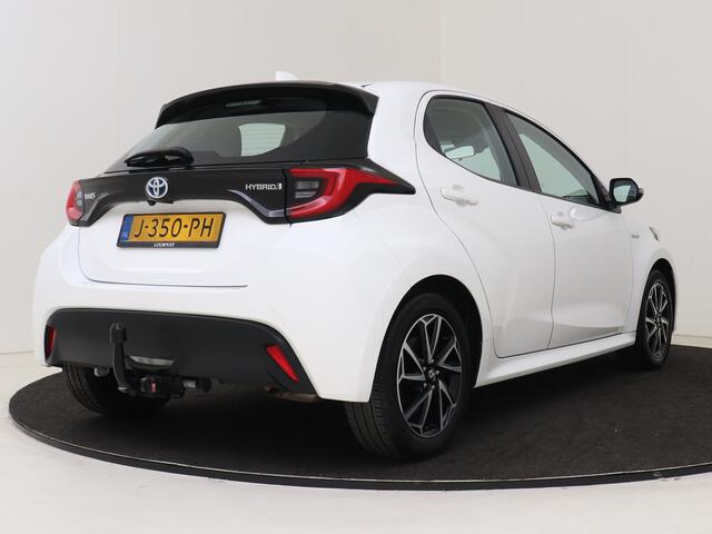 Toyota YARIS 1.5 Hybrid First Edition I Navigatie I Climate Control I Cruise Control Adaptief I Camera I USB I Trekhaak | 1e Eigenaar I Volledig LOUWMAN Onderhouden I Trekhaak Afneembaar I