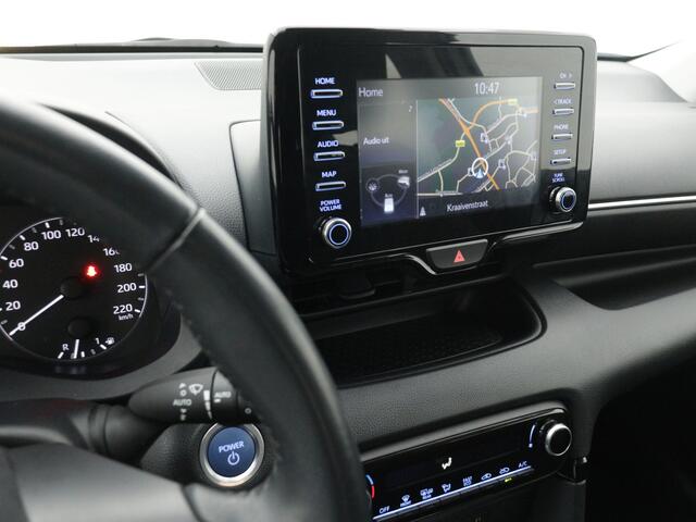 Toyota YARIS 1.5 Hybrid Active Limited | Navigatie | Camera | Climate Control | Dodehoek Ass. | Cruise Control Adaptief |