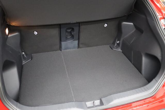 Toyota YARIS Cross 1.5 Hybrid 115 First Edition | Comfort Pack | Nieuw uit voorraad leverbaar | ¤ 2.000,- voorraad voordeel! | Adaptive-cruise | Apple Carplay & Android Auto | Camera | Navigatie | Dodehoekdetectie