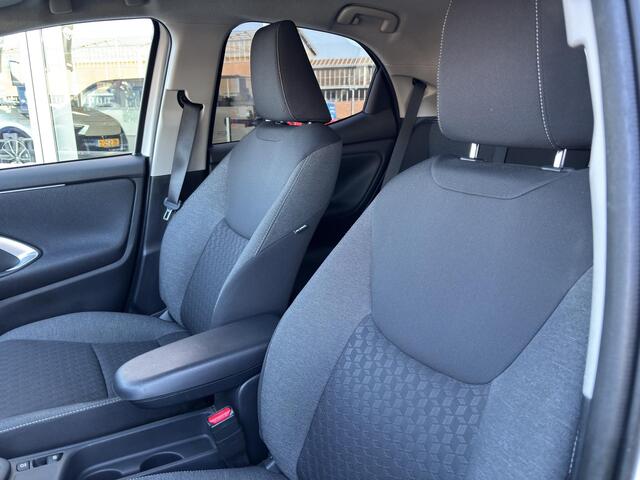 Toyota YARIS 1.5 Hybrid Dynamic , SLECHTS 31598KM, APPLE CARPLAY/ANDROID AUTO!