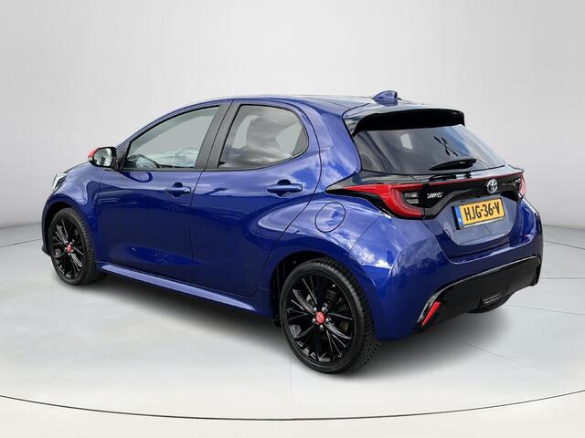 Toyota YARIS 1.5 Hybrid Executive | Apple CarPlay/Android auto | Achteruitrijcamera | Verwarmde stoelen en stuur | Head-up display | JBL audio