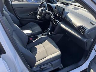 toyota-yaris-cross-1.5-hybrid-adven