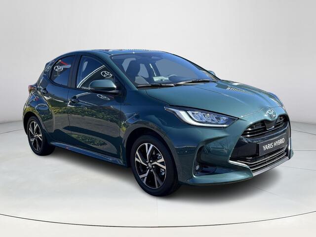 Toyota YARIS 1.5 Hybrid 115 Dynamic | Comfort Pack | Forest green metallic | Nieuw uit voorraad leverbaar |