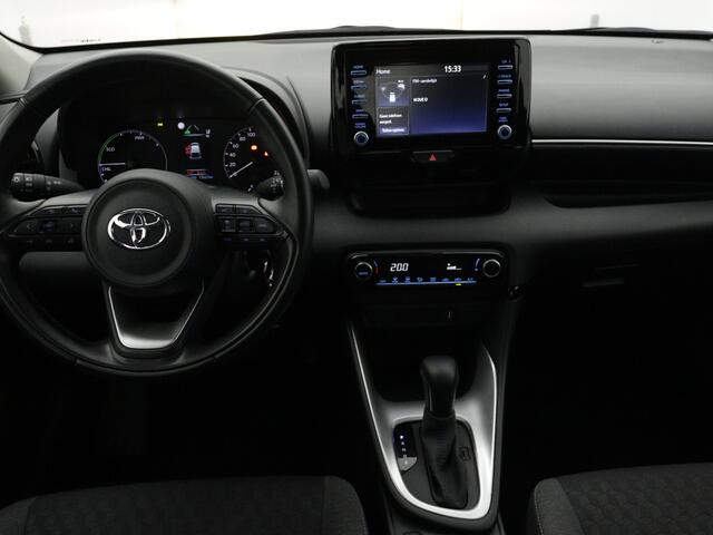 Toyota YARIS 1.5 Hybrid Active | Camera