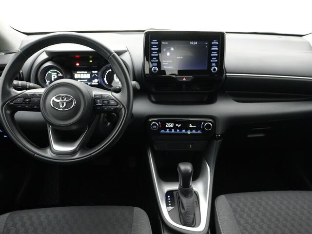Toyota YARIS 1.5 Hybrid Dynamic Limited | Camera | Climate Control | LM velgen | Cruise Control Adaptief |