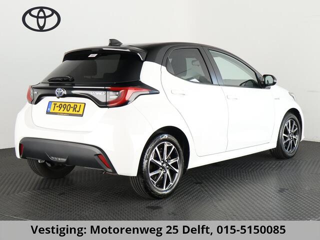 Toyota YARIS 1.5 HYBRID DYNAMIC-PACK BI-TONE AUTOMAAT BIJNA 2021. NAVI.CAMERA.LMV.CRUISE GARANTIE TOT 10-2030