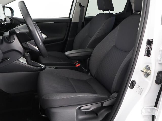 Toyota YARIS 1.5 HYBRID DYNAMIC-PACK BI-TONE AUTOMAAT BIJNA 2021. NAVI.CAMERA.LMV.CRUISE GARANTIE TOT 10-2030
