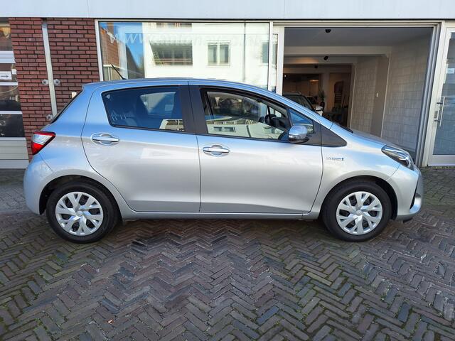 Toyota YARIS 1.5 Hybrid Active /Camera/Clima/Cruise/Garantie