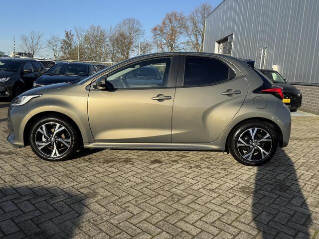 Toyota YARIS 1.5 VVT-i First Edition Cruise Control Adaptief / Airco / Navi via app / Camera