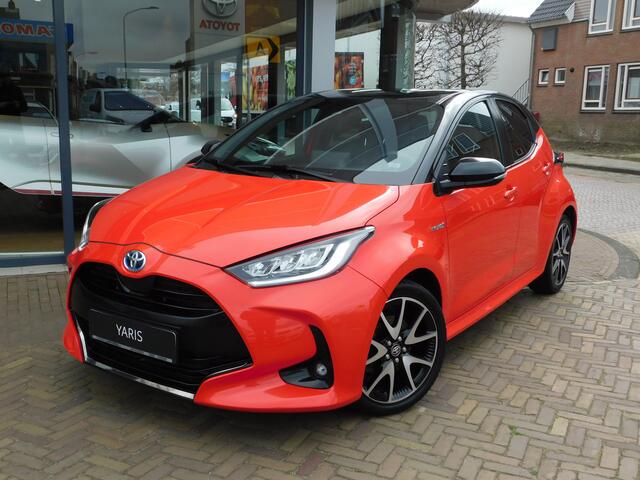 Toyota YARIS 1.5 Hybrid Launch Edition | Head-up Display | Half Lederen bekleding |