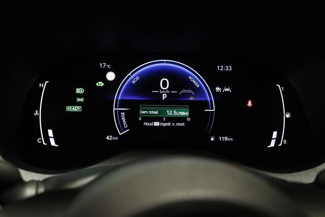 Toyota YARIS Cross 1.5 Hybrid Dynamic 130 PK | STOEL / STUUR- VERWARMING | DAB | APPLE | CAMERA