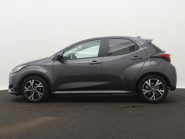 Toyota YARIS 1.5 Hybrid 115 First Edition | 1e Eigenaar | BTW'er | Dealer Onderhouden | Apple Carplay / Android auto |