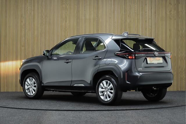 Toyota YARIS Cross 1.5 Hybrid 115 Active Plus | Comfort Pack | Nieuw uit voorraad leverbaar! | Maps Navigatie | Adaptive-cruise | Apple Carplay & Android Auto | Camera | Dodehoekdetectie
