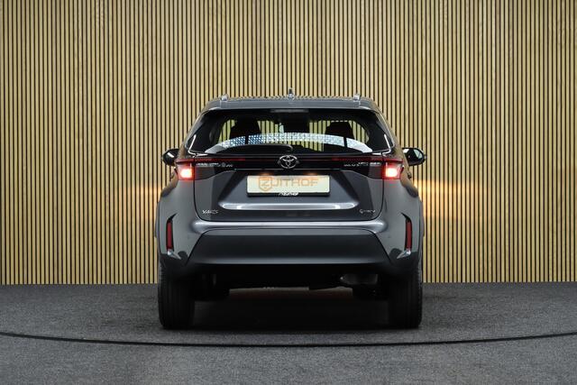 Toyota YARIS Cross 1.5 Hybrid 115 Active Plus | Comfort Pack | Nieuw uit voorraad leverbaar! | Maps Navigatie | Adaptive-cruise | Apple Carplay & Android Auto | Camera | Dodehoekdetectie