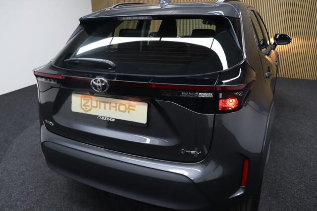Toyota YARIS Cross 1.5 Hybrid 115 Active Plus | Comfort Pack | Nieuw uit voorraad leverbaar! | Maps Navigatie | Adaptive-cruise | Apple Carplay & Android Auto | Camera | Dodehoekdetectie