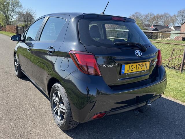 Toyota YARIS 1.0 VVT-i Trend ECC/CAMERA/NAVI