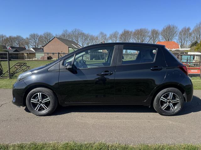 Toyota YARIS 1.0 VVT-i Trend ECC/CAMERA/NAVI