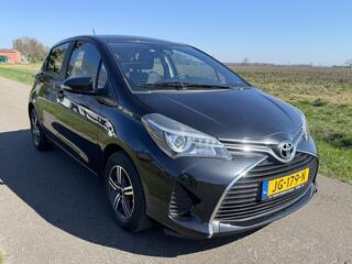 toyota-yaris-1.0-vvt-i-trend-ecc-ca