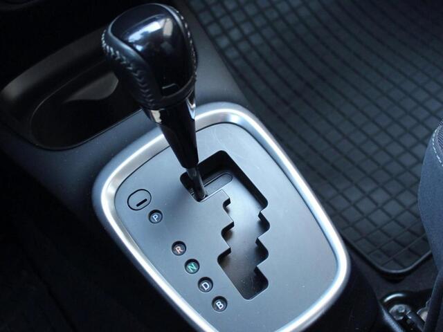 Toyota YARIS 1.5 Hybrid Dynamic Navi