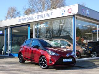 toyota-yaris-1.5-hybrid-bi-tone-plu