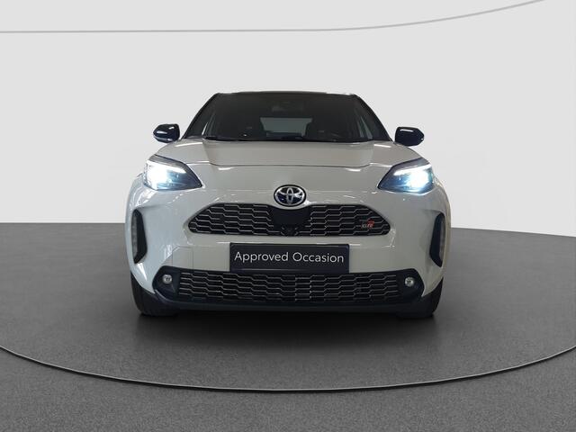 Toyota YARIS Cross 1.5 Hybrid 115 GR Sport 360 gr. camera | Head-up display