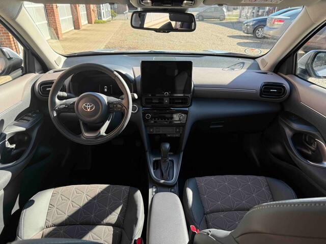 Toyota YARIS Cross 1.5 Hybrid 130 Executive |Navi|Carplay|PDC V+A|Camera|Stoel en stuur verwarming|Elektrische a.klep|
