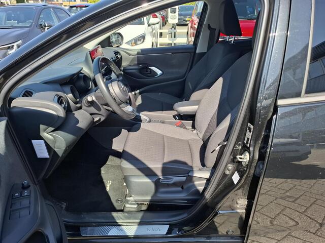 Toyota YARIS 1.5 Hybrid Dynamic