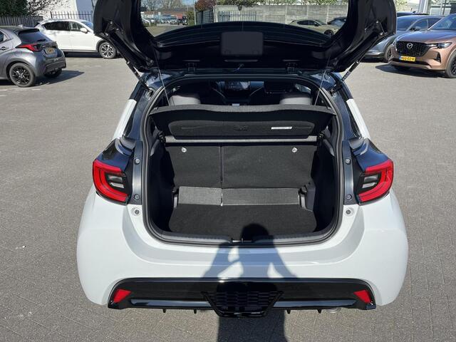 Toyota YARIS 1.5 Hybrid GR Sport | Navigatie | Apple CarPlay/Android auto | Achteruitrijcamera
