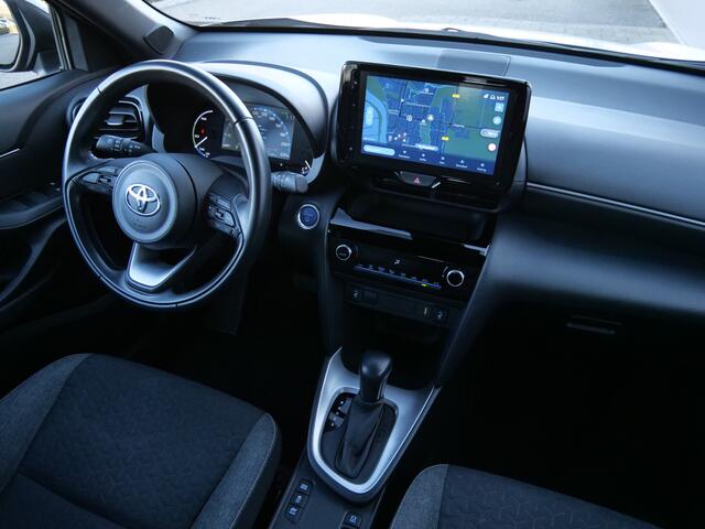 Toyota YARIS Cross 1.5 Hybrid 116pk Business Plus Automaat Stoelverwarming / Navigatie / Adaptive cruise / Camera