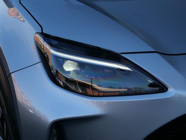 Toyota YARIS Cross 1.5 Hybrid 116pk Business Plus Automaat Stoelverwarming / Navigatie / Adaptive cruise / Camera