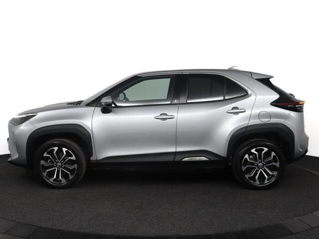 Toyota YARIS Cross 1.5 Hybrid Dynamic Team D | Stoelverwarming | Apple Carplay & Android Auto | Climate control |