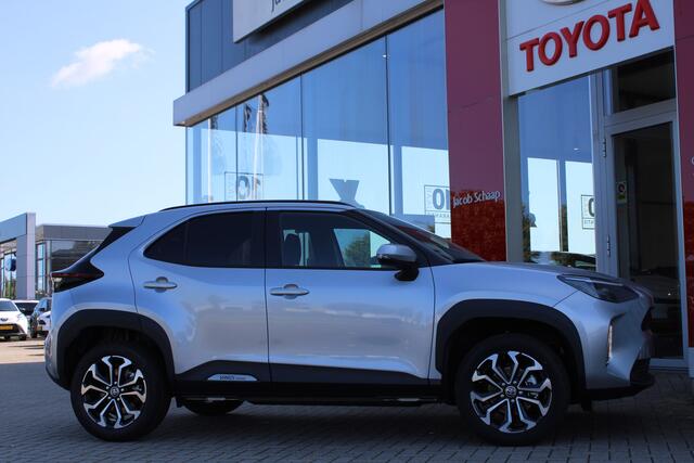 Toyota YARIS Cross 1.5 Hybrid 115 First Edition Automaat 116pk | NIEUW | Snel leverbaar |