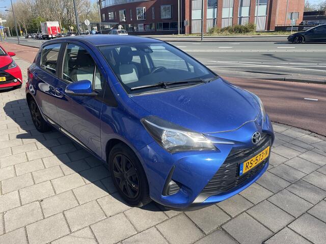 Toyota YARIS 1.0 VVT-i Comfort | Radio | Airco