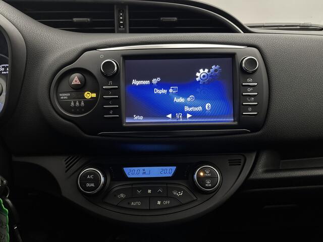 Toyota YARIS 1.5 Hybrid Design Sport Limited | Cruise Control | All Season banden | Camera | Climate Control |