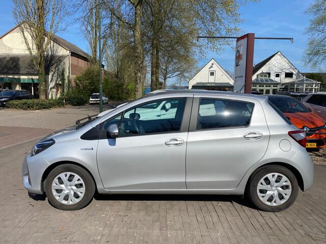 Toyota YARIS 1.5 HYB. ACTIVE