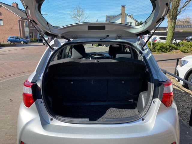 Toyota YARIS 1.5 HYB. ACTIVE
