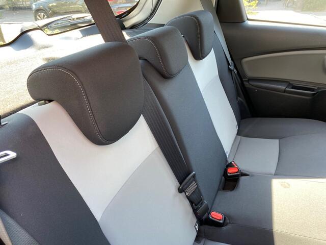 Toyota YARIS 1.5 HYB. ACTIVE
