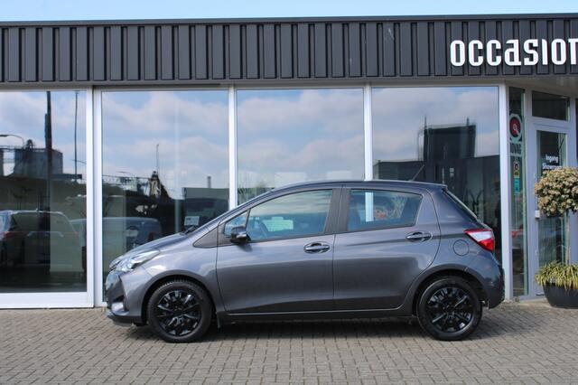 Toyota YARIS 1.0 VVT-i Active