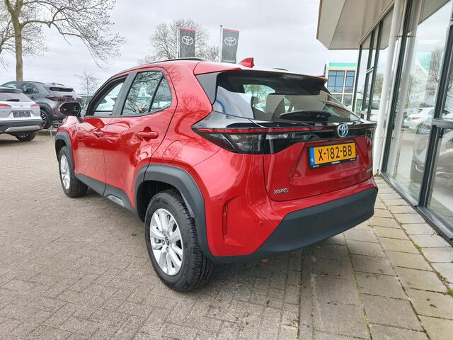 Toyota YARIS Cross 1.5 Hybrid Active Connect | Clima | Cruise | Navi | PDC rondom | Unieke km
